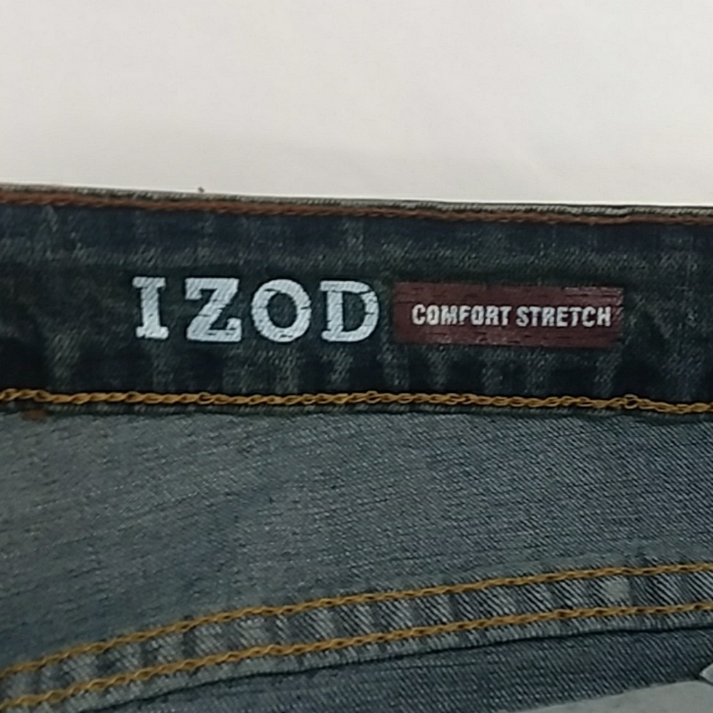 Izod Men's Jeans - Picture 4 of 4